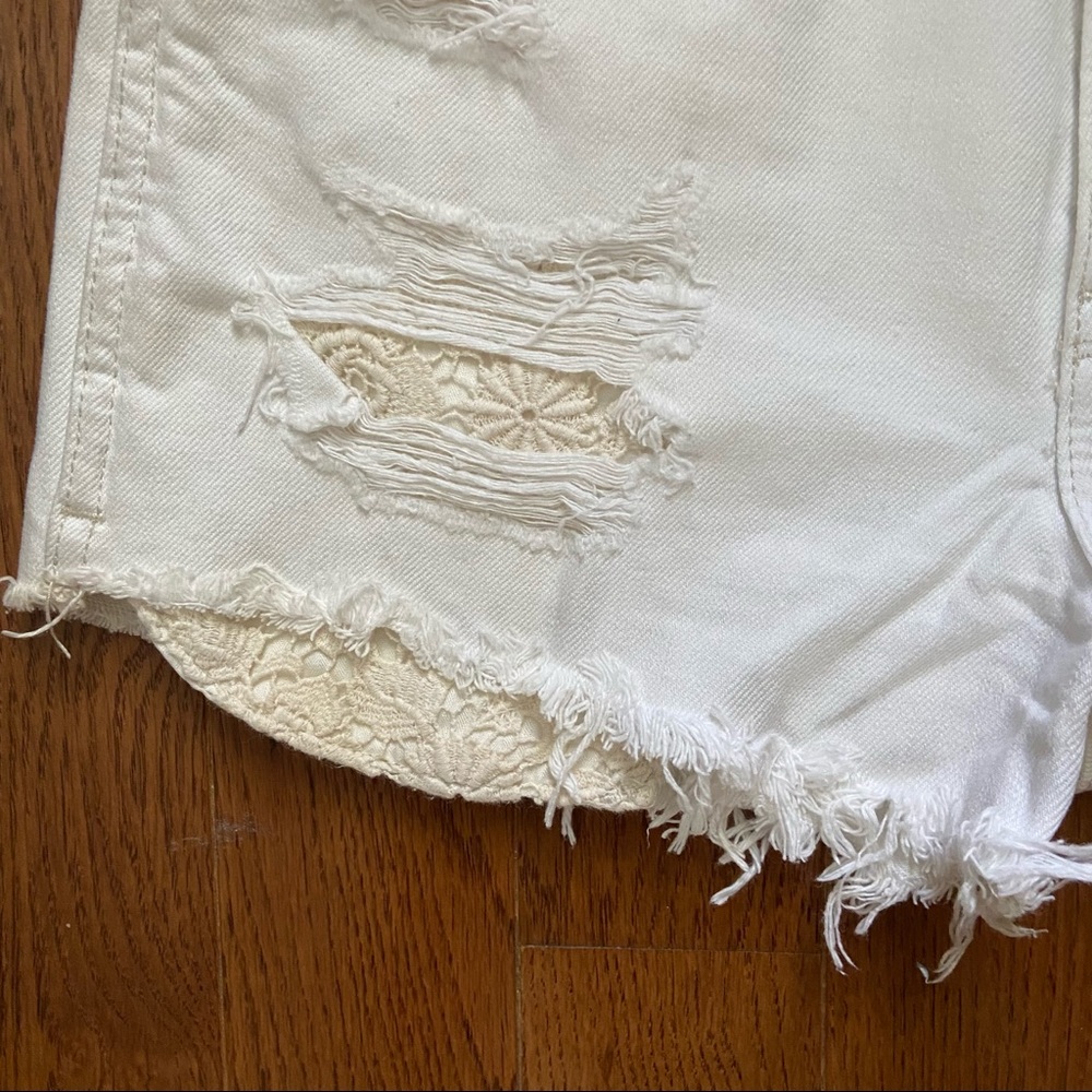 Hollister High Waisted Distressed White Shorts - Picture 2 of 5